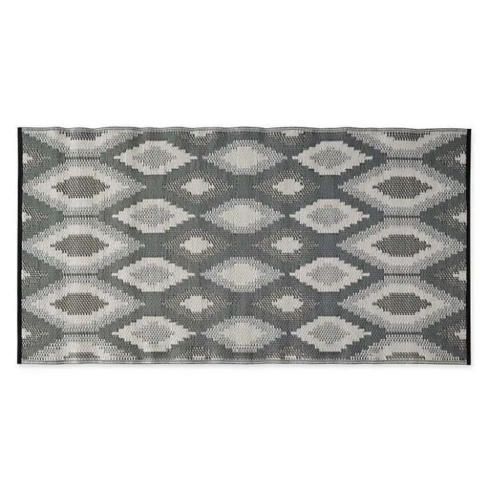Hot Kirklands Home Black & Gray Diamond Stripe Outdoor Area Rug, 4x6