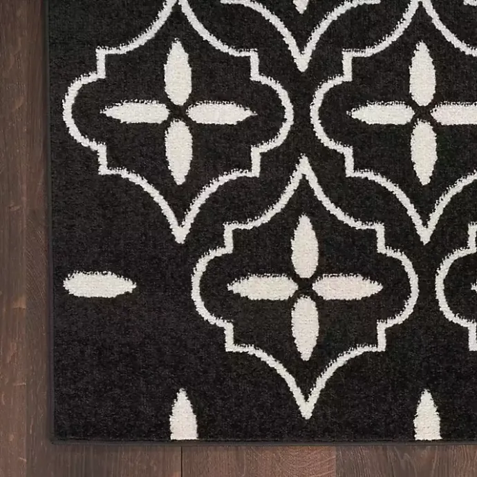 New Kirklands Home Black & Ivory Quatrefoil Indoor/Outdoor Rug, 4x6