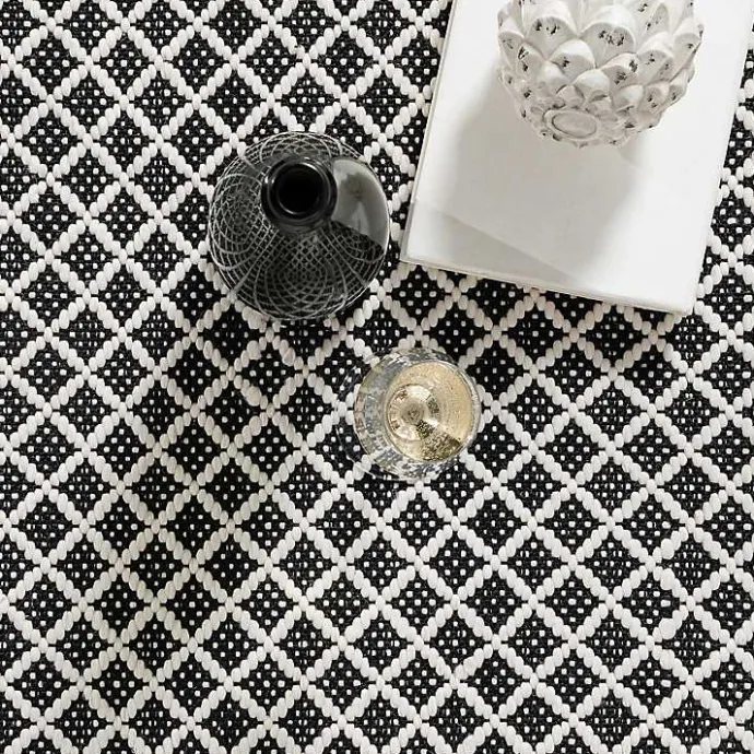 Kirklands Home Black & White Trellis Indoor/Outdoor Rug, 4x6