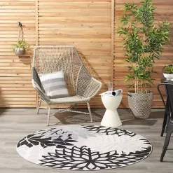 Best Kirklands Home Black and White Floral Round Outdoor Area Rug, 5x5