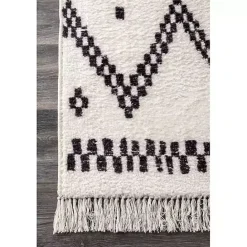 Online Kirklands Home Black and White Tracy Fringed Area Rug, 5x8
