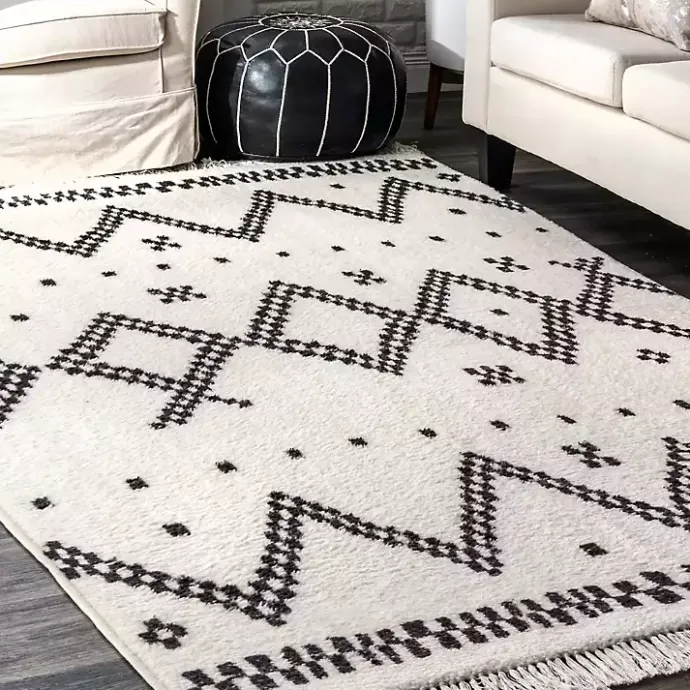Hot Kirklands Home Black and White Tracy Fringed Area Rug, 8x10