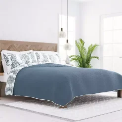 Outlet Kirklands Home Blue Damask Reversible 3-pc. Queen Quilt Set