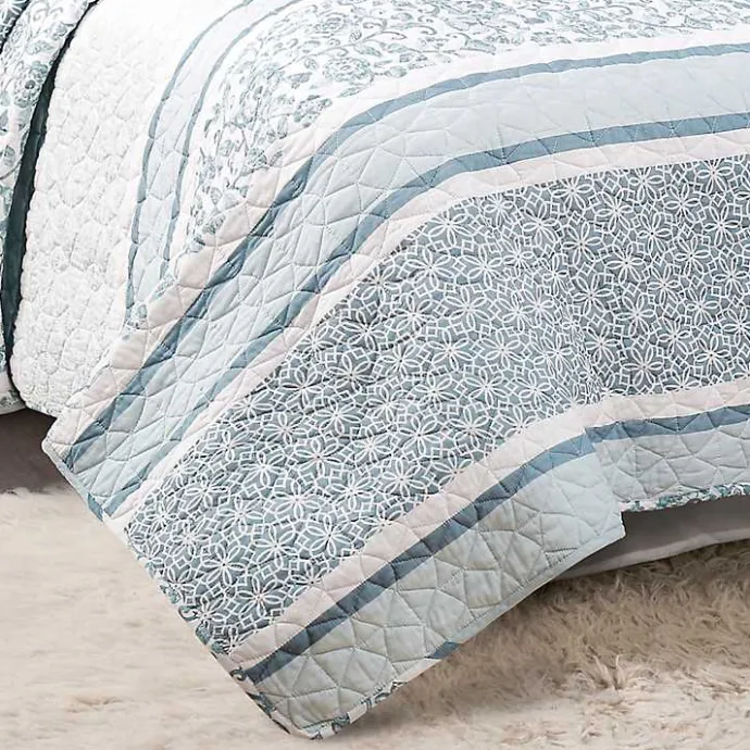 Kirklands Home Blue Nisha Floral Full/Queen 3-pc. Quilt Set
