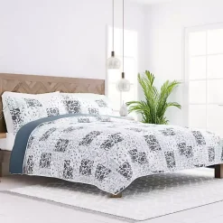 Discount Kirklands Home Blue Patchwork Reversible 3-pc. King Quilt Set
