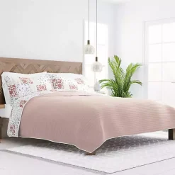 Best Kirklands Home Blush Patchwork Reversible 3-pc. Queen Quilt Set