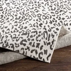 Clearance Kirklands Home Cauli Leopard Print Round Outdoor Rug, 6 ft. Black