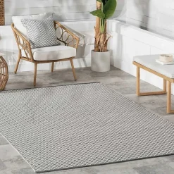 Discount Kirklands Home Gray & White Trellis Indoor/Outdoor Rug, 4x6