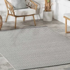 New Kirklands Home Gray & White Trellis Indoor/Outdoor Rug, 5x8