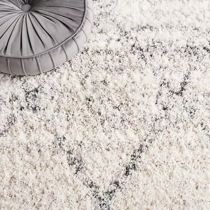 Hot Kirklands Home Gray and Ivory Fontana Shag Area Rug, 6x6