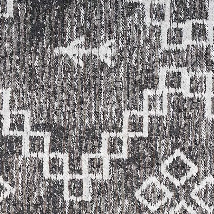 Outlet Kirklands Home Gray Distressed Geo Markings Accent Rug, 2x3