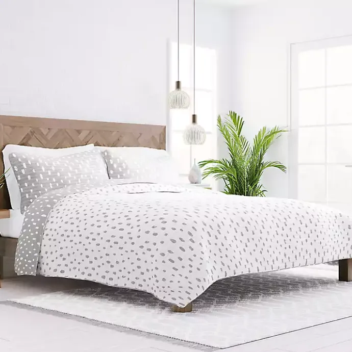 New Kirklands Home Gray Dotted Reversible 2-pc. Twin Quilt Set