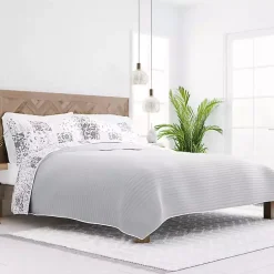 Best Kirklands Home Gray Patchwork Reversible 3-pc. King Quilt Set