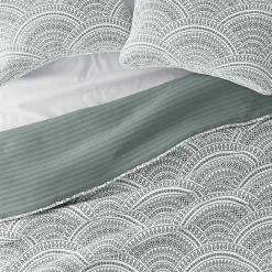 Hot Kirklands Home Green Scalloped Reversible 3-pc. Queen Quilt Set