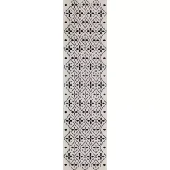 Clearance Kirklands Home Ivory & Black Quatrefoil Indoor/Outdoor Runner