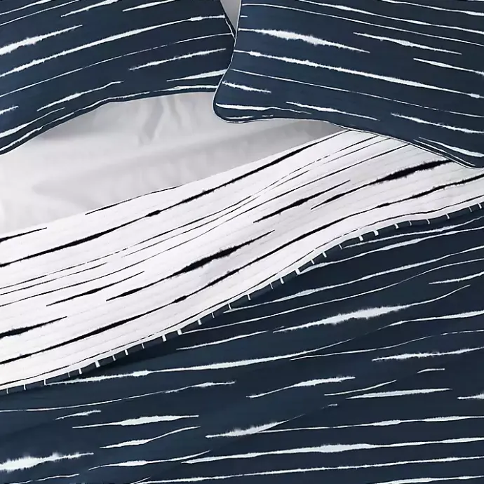 Outlet Kirklands Home Navy Linear Reversible 3-pc. Queen Quilt Set