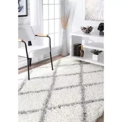 Kirklands Home Shanna Diamond Area Rug, 5x7 White