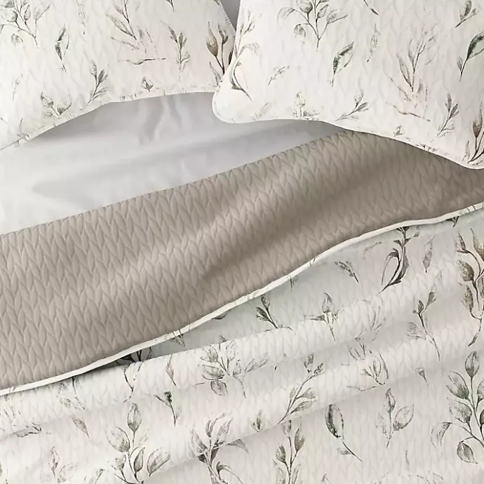 New Kirklands Home Watercolor Leaves Reversible 2-pc. Twin Quilt Set