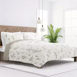 Best Kirklands Home Watercolor Leaves Reversible 3-pc. Queen Quilt Set