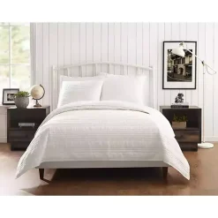 New Kirklands Home Atmosphere King Quilt White