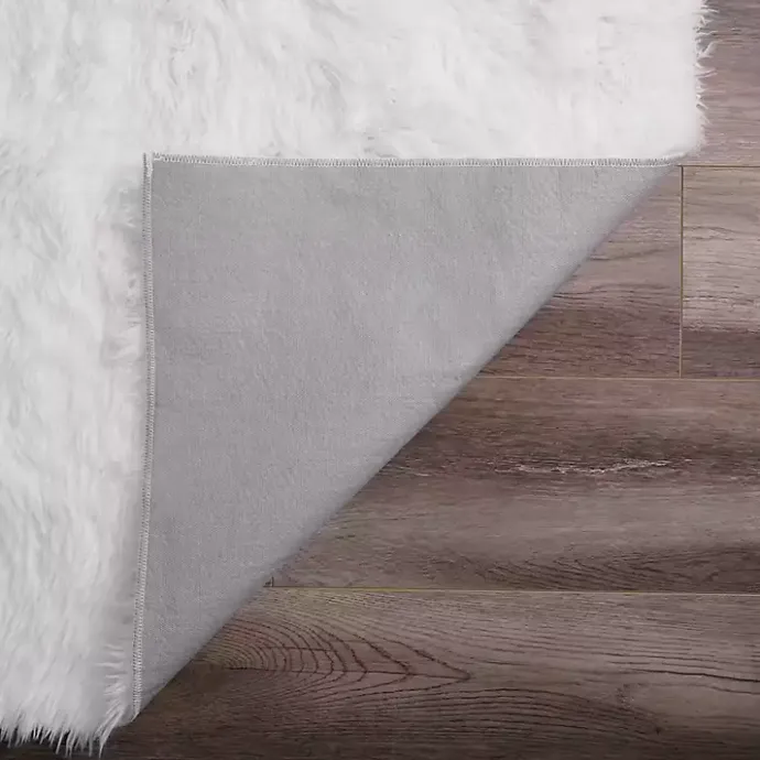 New Kirklands Home Shag Washable Area Rug, 5x7 White